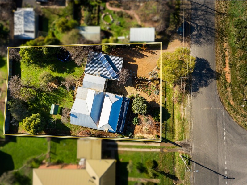 13 Farrell Avenue, Castlemaine VIC 3450