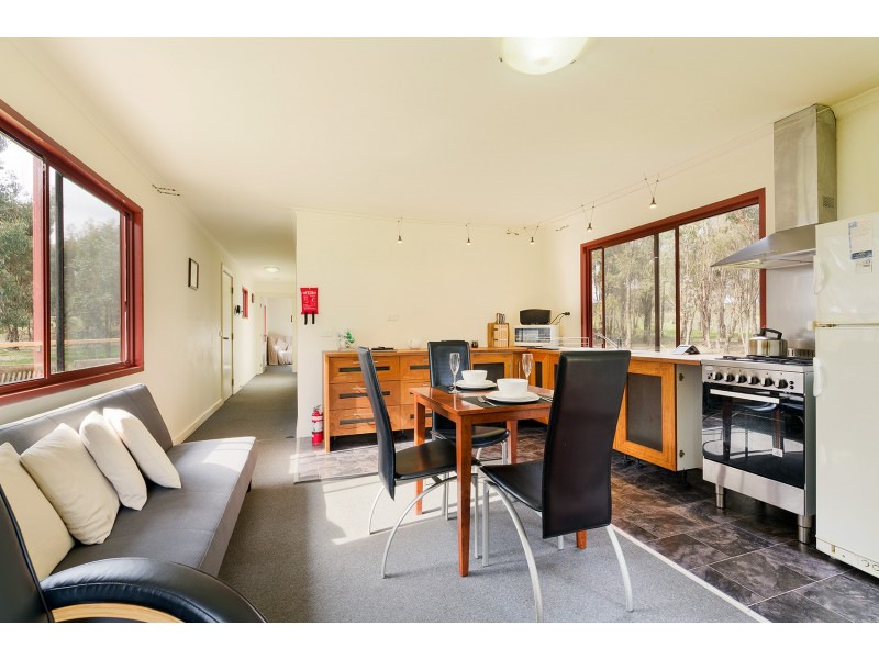 128 Centre Road, Walmer VIC 3463