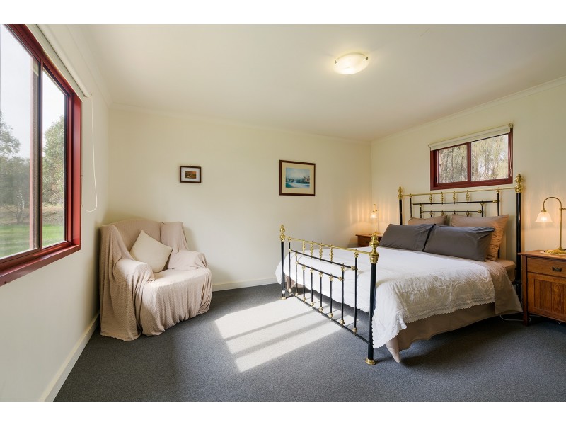 128 Centre Road, Walmer VIC 3463