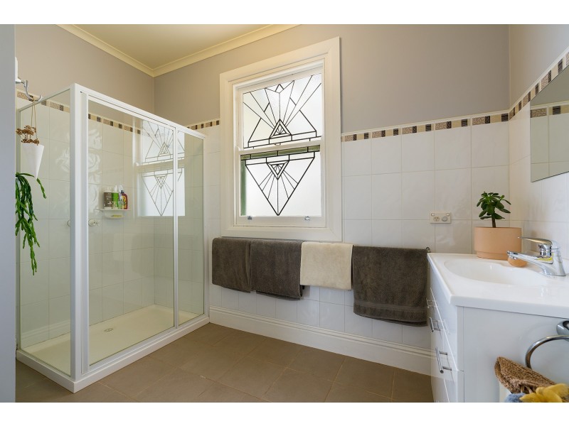 41 Campbell St, Castlemaine VIC 3450