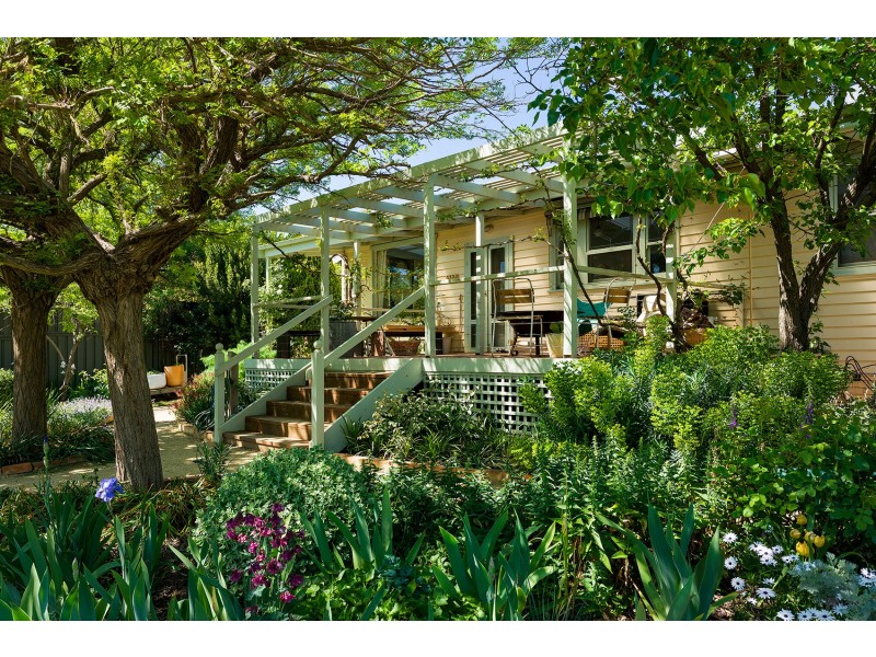 41 Campbell St, Castlemaine VIC 3450