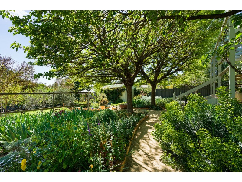 41 Campbell St, Castlemaine VIC 3450