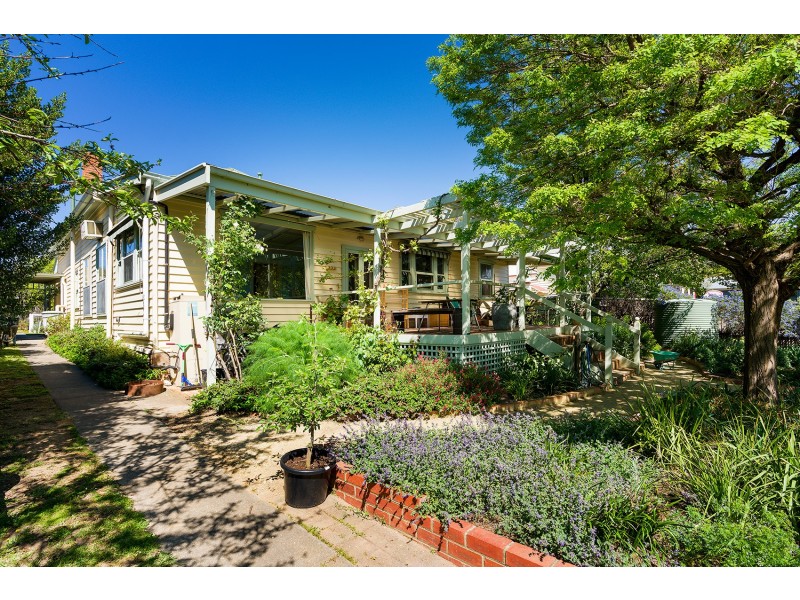 41 Campbell St, Castlemaine VIC 3450