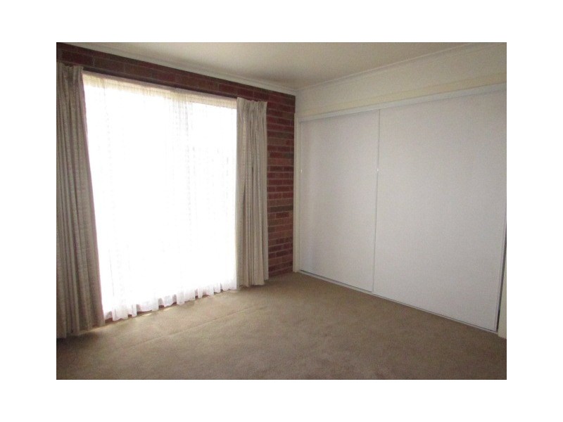 4/37 Maldon Road, Castlemaine VIC 3450