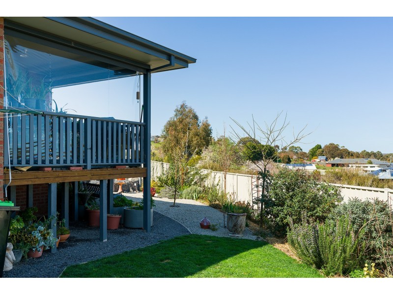 4 Catherine Court, Campbells Creek VIC 3451