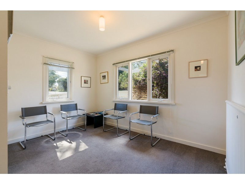 127 Hargraves Street, Castlemaine VIC 3450