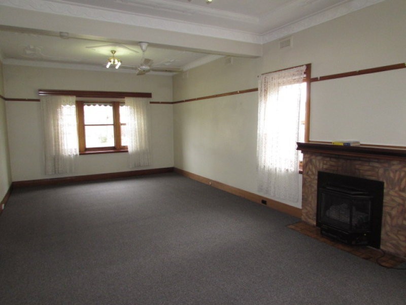 32 Bowden Street, Castlemaine VIC 3450