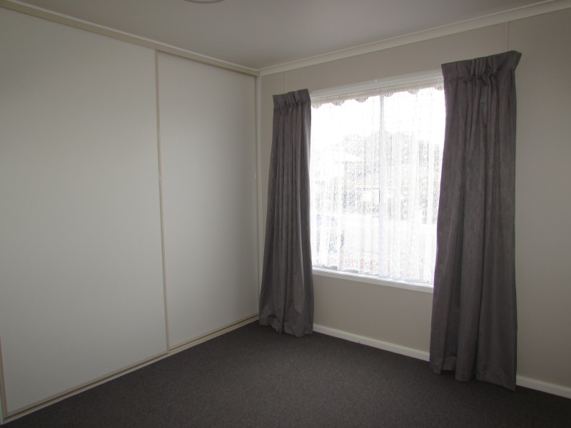 11 Roderick Street, Castlemaine VIC 3450