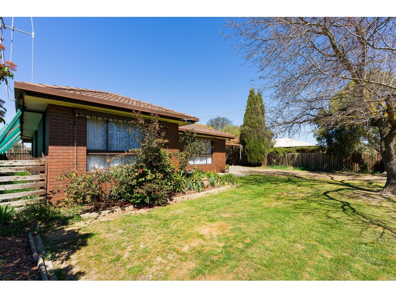 201 Main Road, Campbells Creek VIC 3451