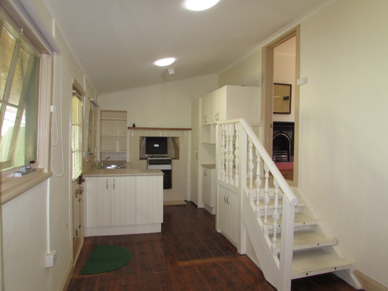 38 Parker Street, Castlemaine VIC 3450