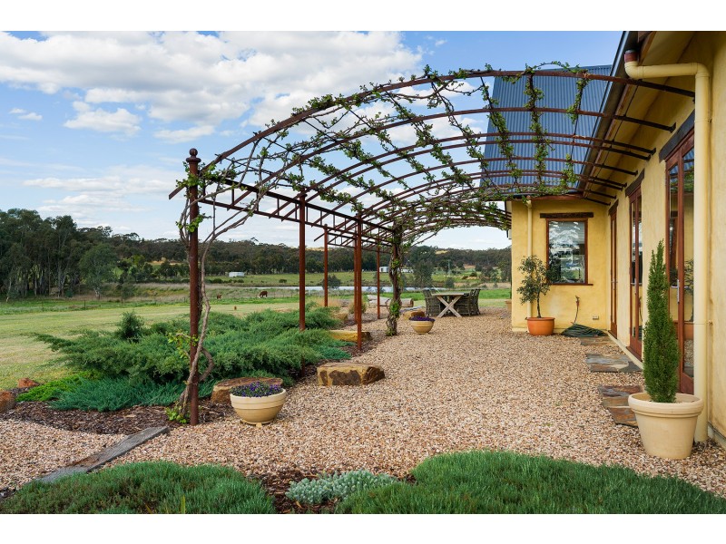 41 Hamiltons Lane, Muckleford VIC 3451