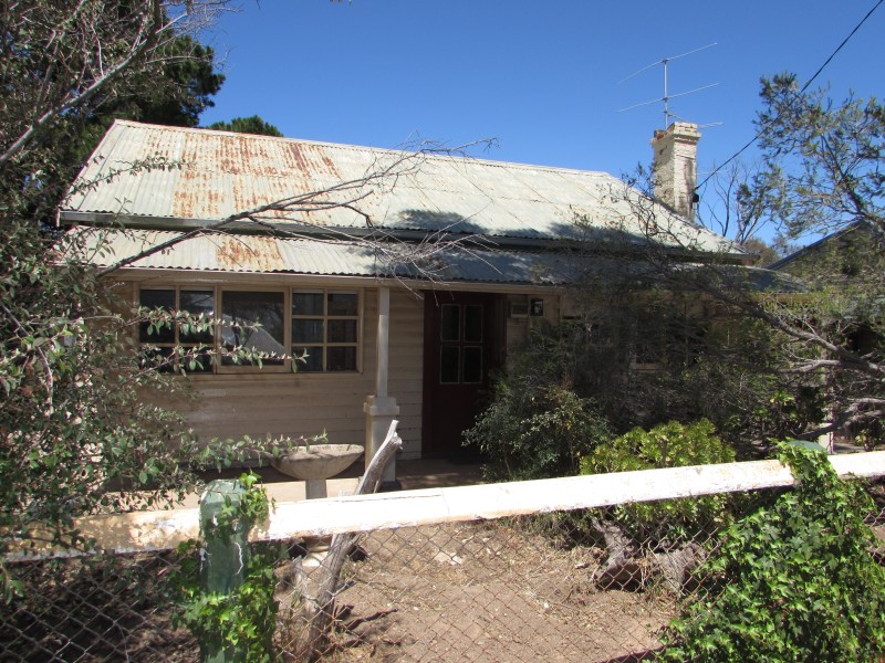 56 Hunter Street, Castlemaine VIC 3450