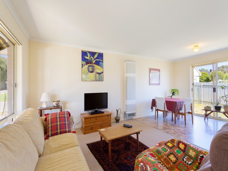 2/123 Duke Street, Castlemaine VIC 3450