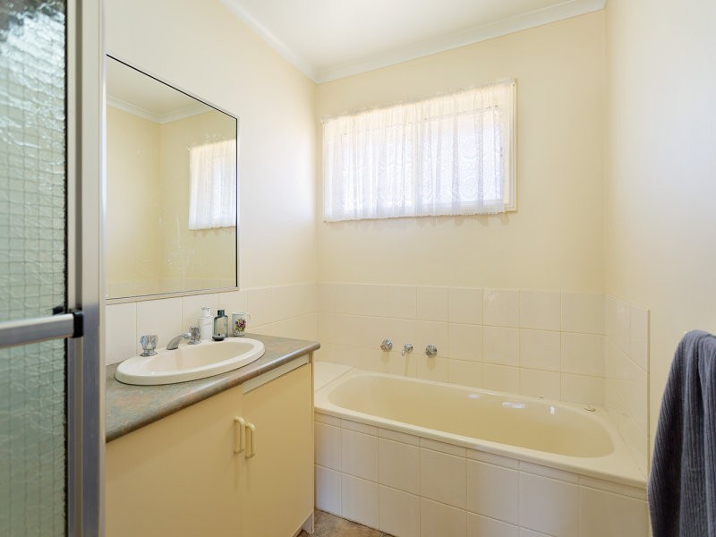 2/123 Duke Street, Castlemaine VIC 3450