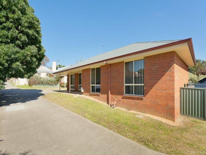 2/123 Duke Street, Castlemaine VIC 3450