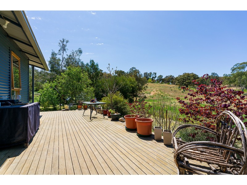 2A Palmerston Street, Newstead VIC 3462