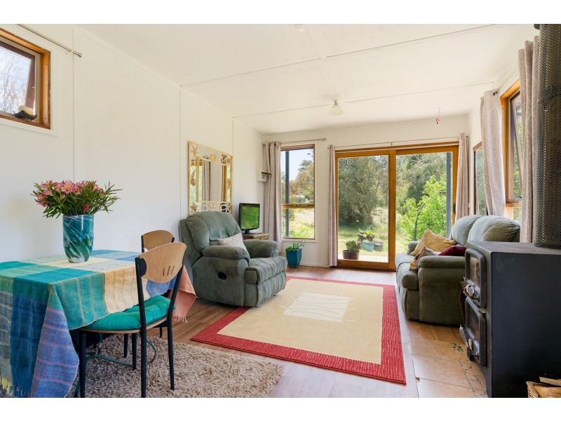 2A Palmerston Street, Newstead VIC 3462