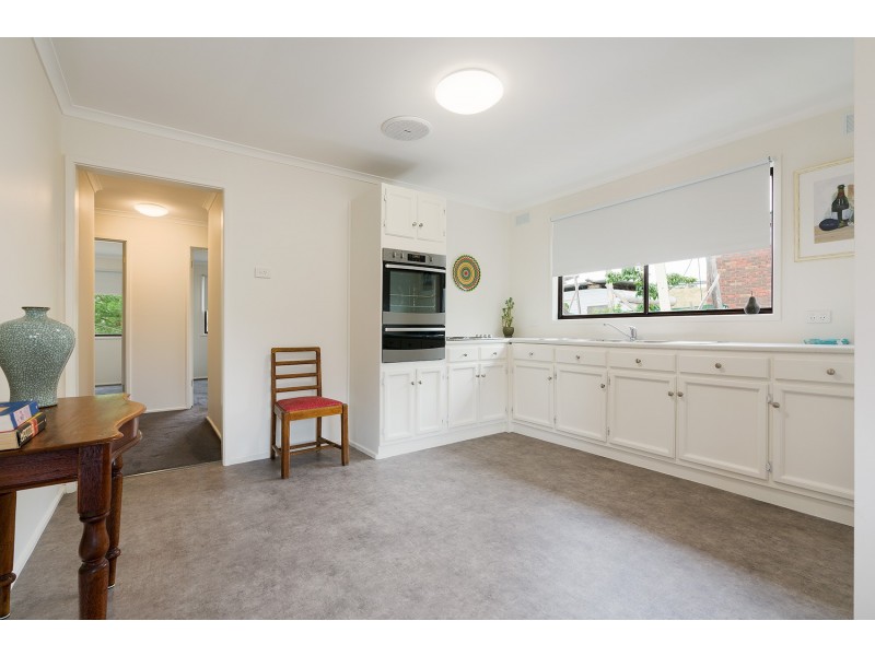 7 Pleasant Street, Castlemaine VIC 3450