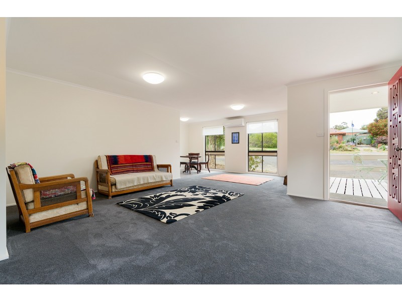 7 Pleasant Street, Castlemaine VIC 3450
