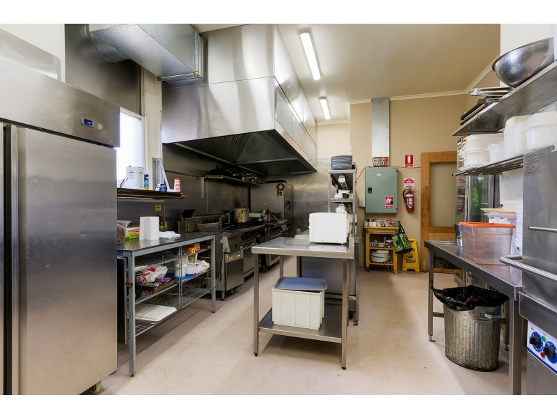 26 Templeton St, Castlemaine VIC 3450