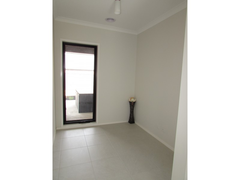 12 Carloway Drive, Castlemaine VIC 3450