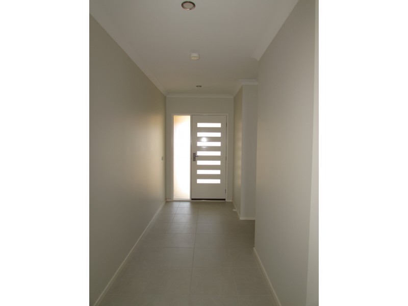 12 Carloway Drive, Castlemaine VIC 3450