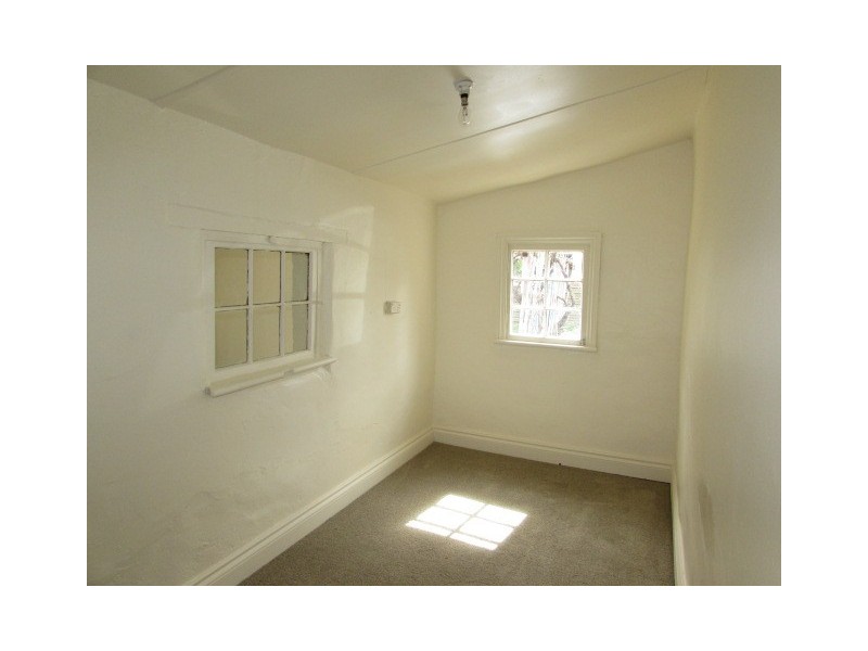 134 Johnstone Street, Castlemaine VIC 3450