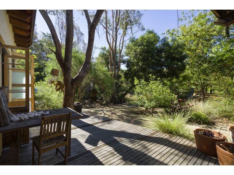 117 Kemps  Bridge Rd, Guildford VIC 3451