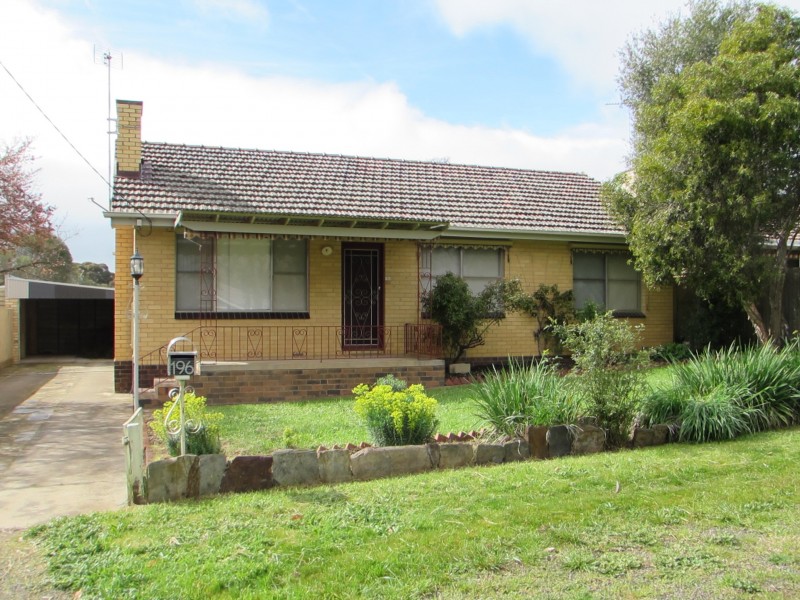 196 Hargraves Street, Castlemaine VIC 3450