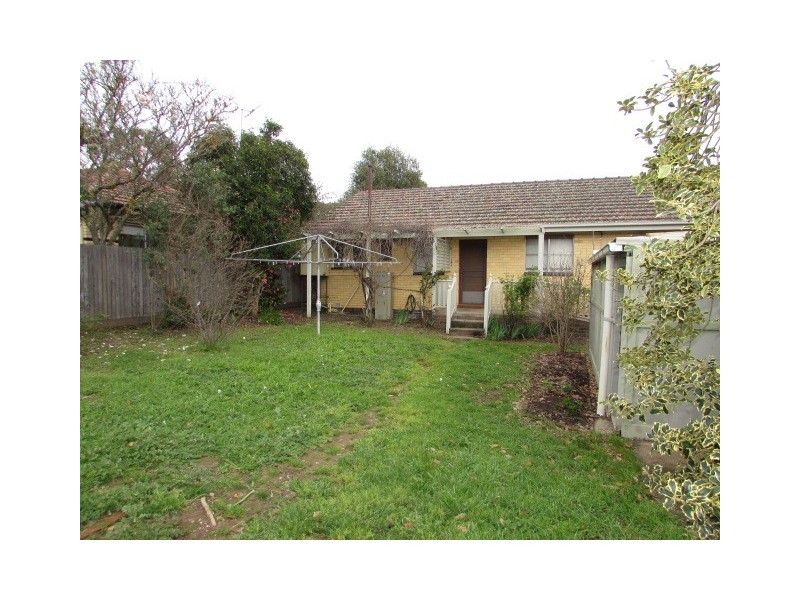 196 Hargraves Street, Castlemaine VIC 3450