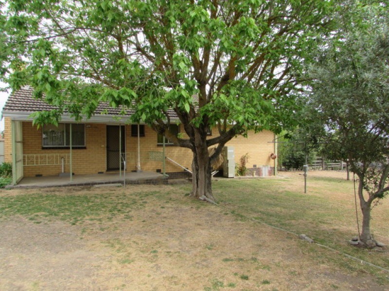 25 Wheeler Street, Castlemaine VIC 3450