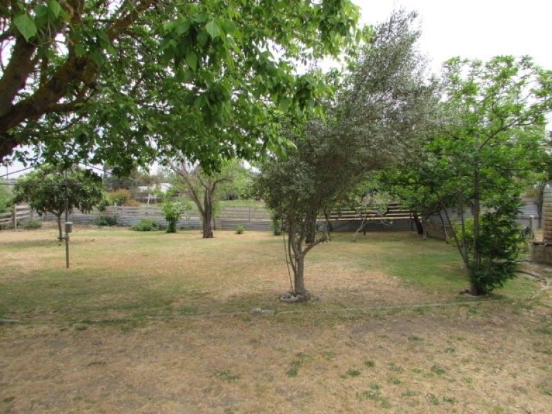 25 Wheeler Street, Castlemaine VIC 3450