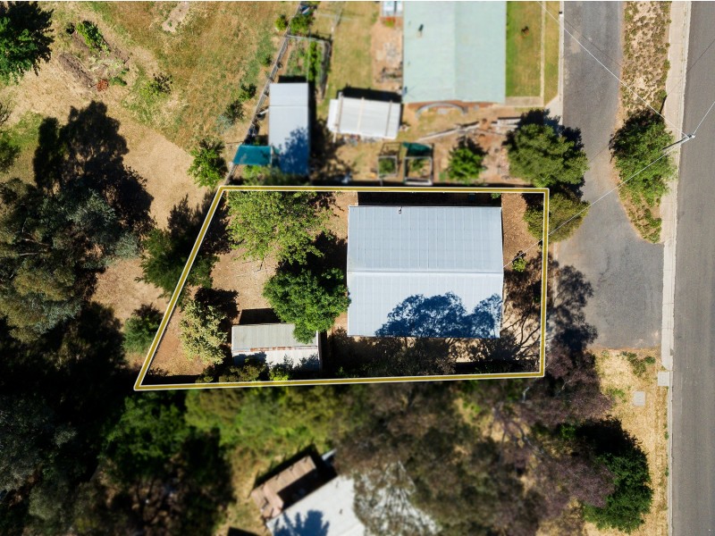 7 Pleasant Street, Castlemaine VIC 3450