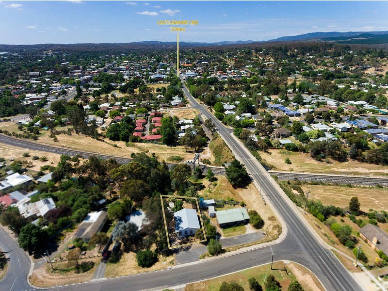 7 Pleasant Street, Castlemaine VIC 3450