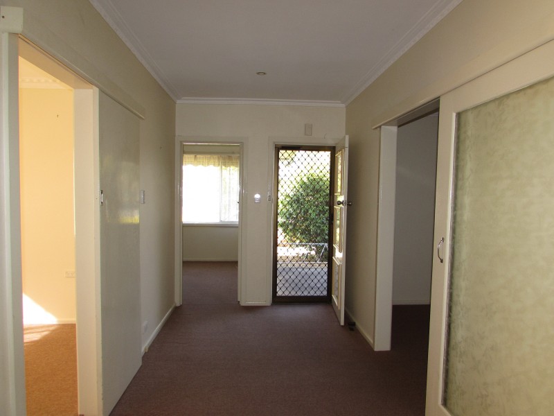 9 Gainsborough Street, Castlemaine VIC 3450