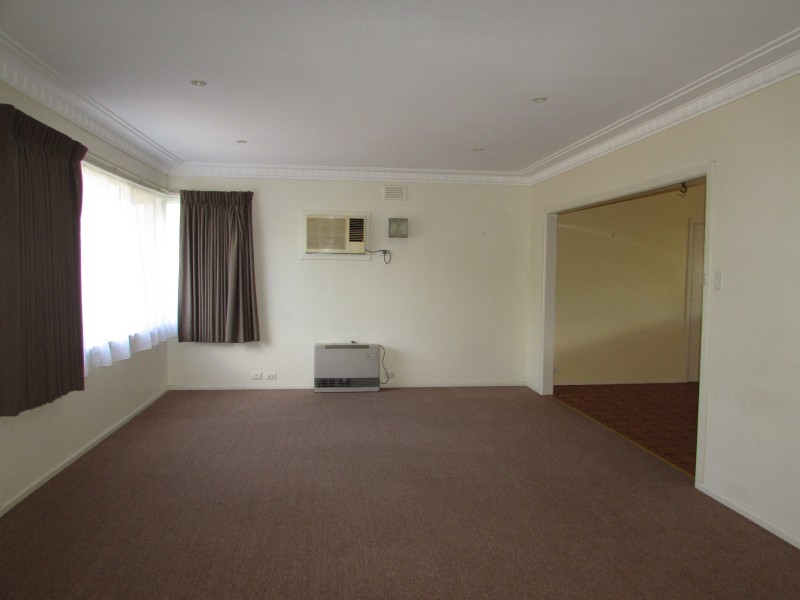 9 Gainsborough Street, Castlemaine VIC 3450