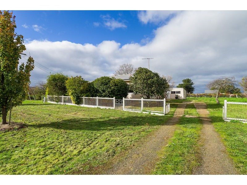 6 Adamson Street, Malmsbury VIC 3446