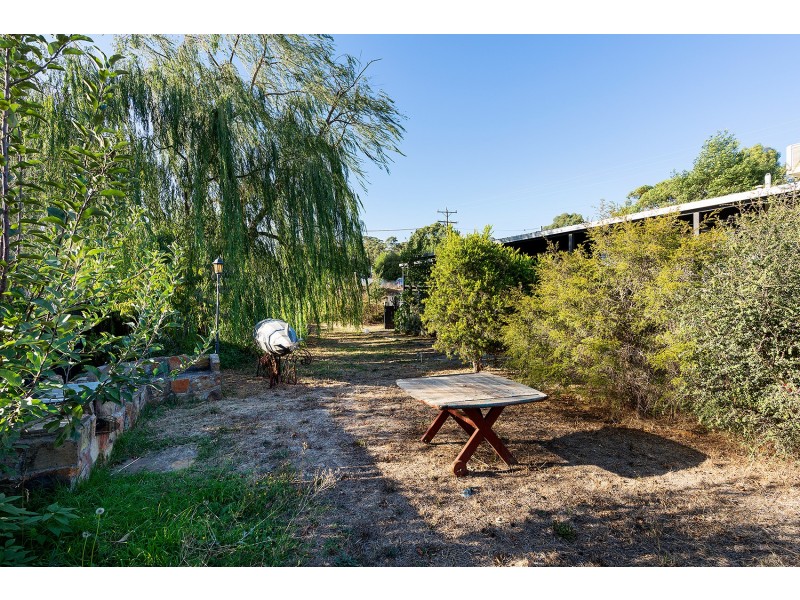 17 Fryers Road, Campbells Creek VIC 3451