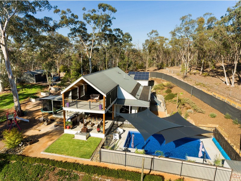 13 Merrifield St, Castlemaine VIC 3450