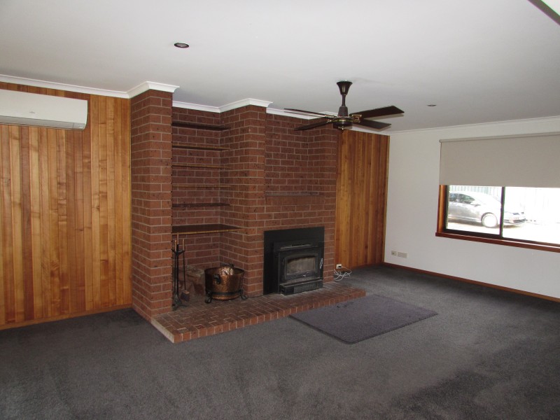 38 Lyons Street, Newstead VIC 3462