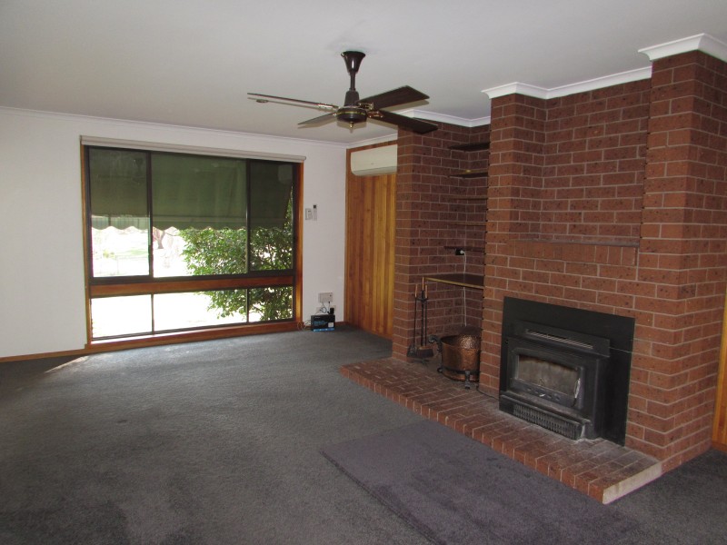 38 Lyons Street, Newstead VIC 3462