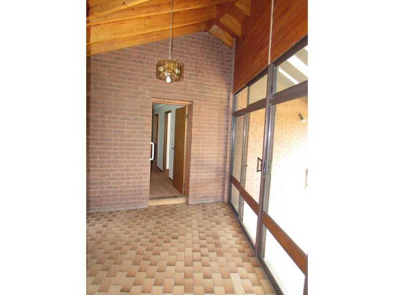 38 Lyons Street, Newstead VIC 3462