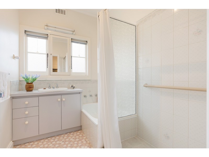 7 Vincent Street, Castlemaine VIC 3450