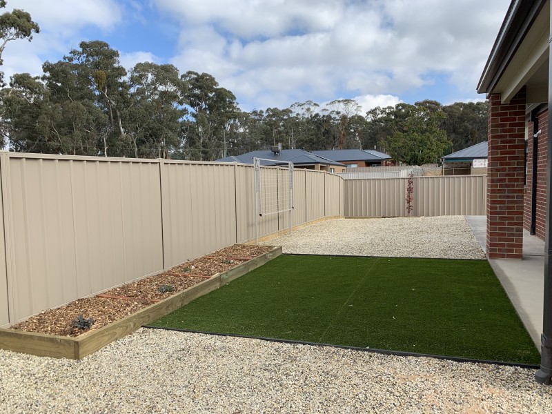 11 Woodman Drive, Mckenzie Hill VIC 3451