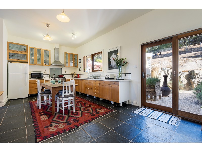 25 North Street, Chewton VIC 3451