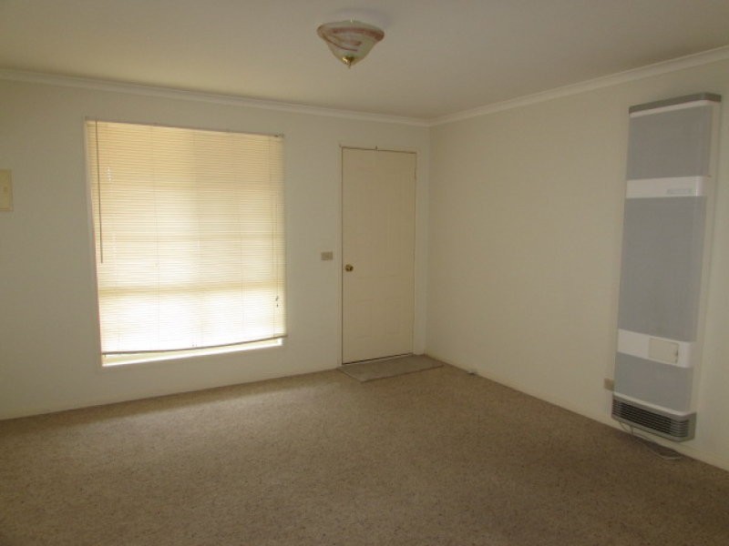 2/48 Etty Street, Castlemaine VIC 3450