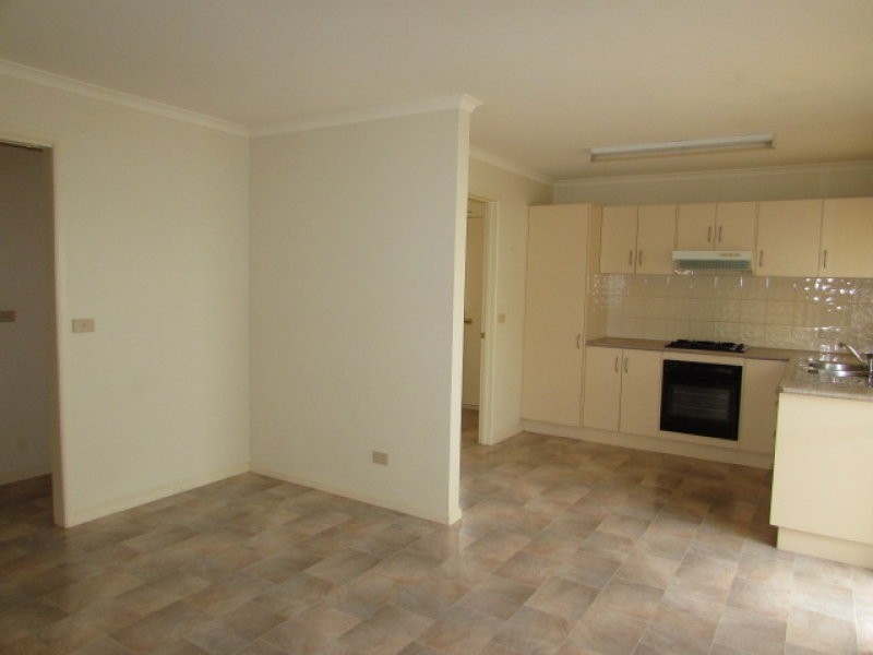 2/48 Etty Street, Castlemaine VIC 3450
