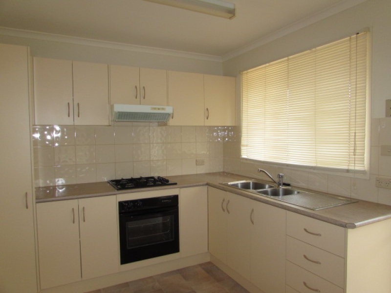 2/48 Etty Street, Castlemaine VIC 3450