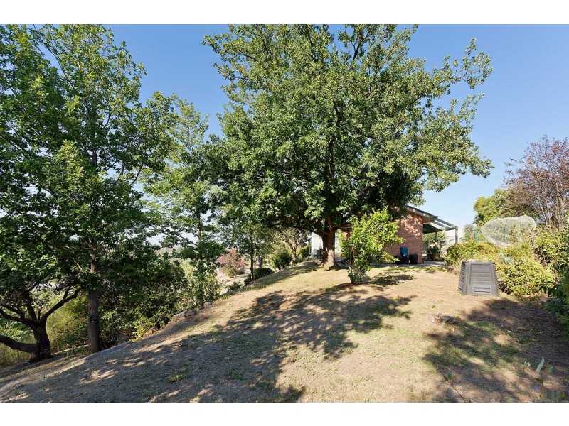 99 Templeton Street East, Castlemaine VIC 3450