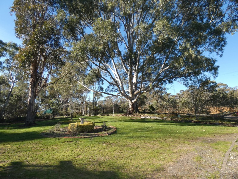 8715 Midland Highway, Barkers Creek VIC 3451
